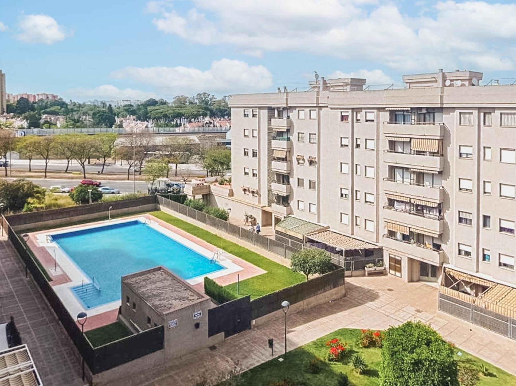 Apartamento Jerez Norte เฮเรซ เด ลาฟรอนเตรา ภายนอก รูปภาพ